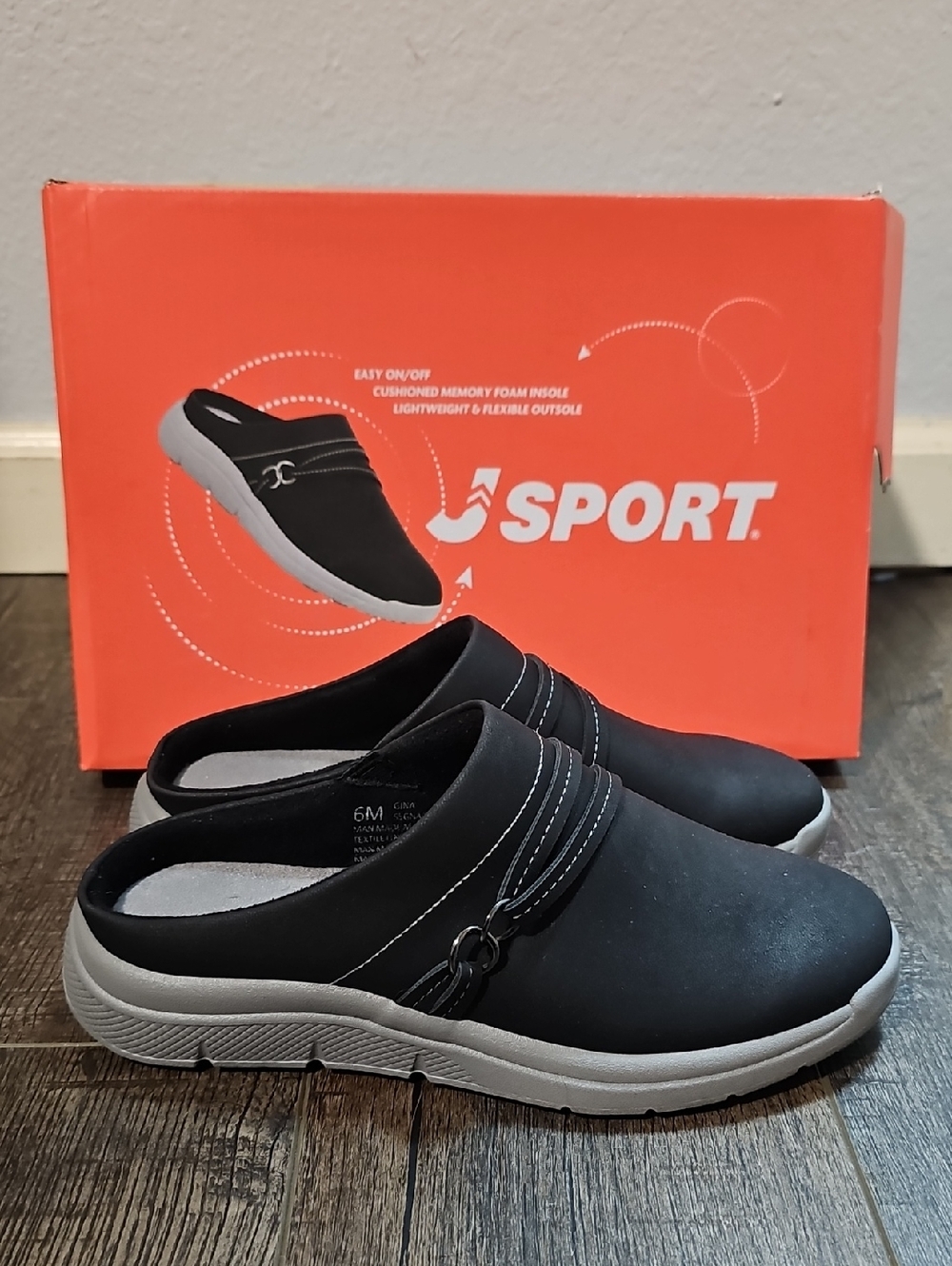 J Sport Gina Style Women's 6 Black Slip-On Shoes New In Box